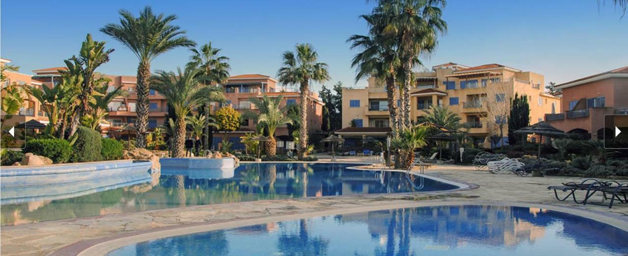 Limnaria Gardens - Modern 1 Bed, Walk To Beach & Shops Paphos Bagian luar foto